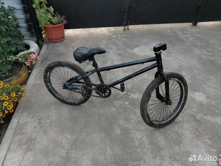 Трюковой велосипед bmx
