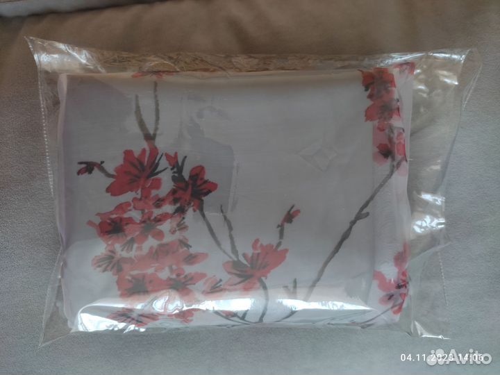 Штора для ванной новая