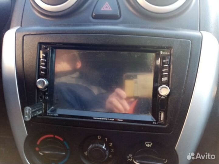 Музыка в автомобили бу