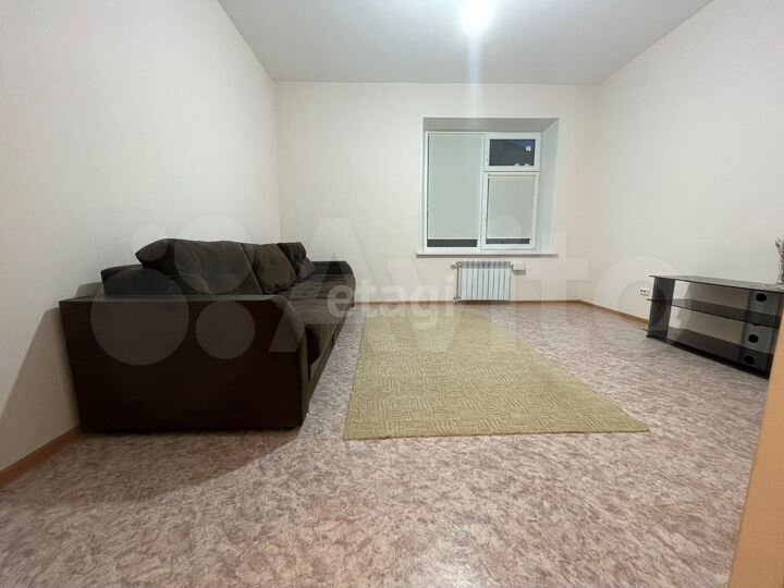 2-к. квартира, 55 м², 2/8 эт.