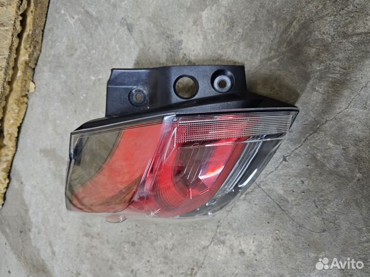 Фонарь левый в крыло toyota rav 4 2017