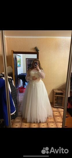 Свадебное платье