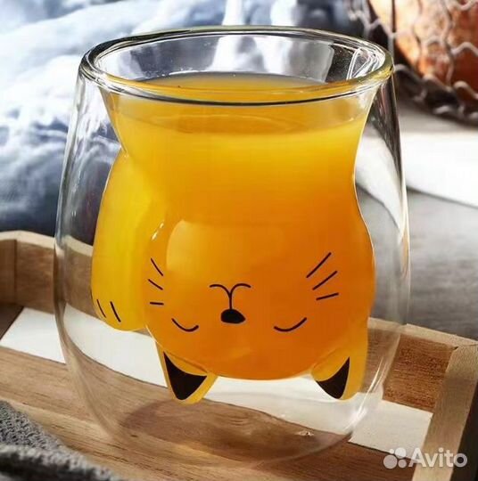 Кружки и стаканы с двойными стенками