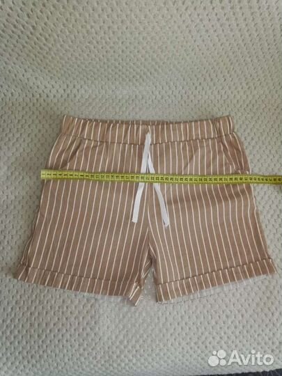 Новые шорты, размер 40-42
