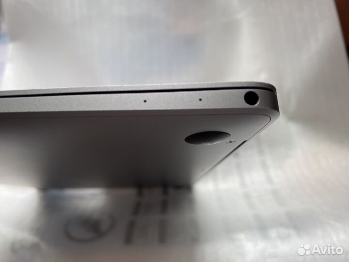 Apple MacBook 12 2017