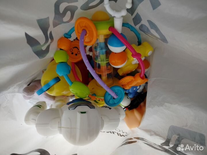 Развивающие игрушки