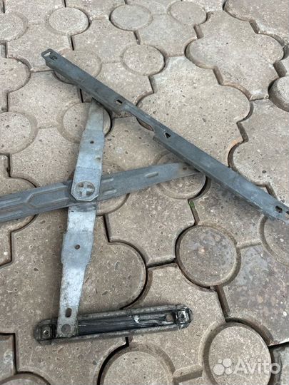 Стеклоподъемник передний правый Ford Scorpio MK 1