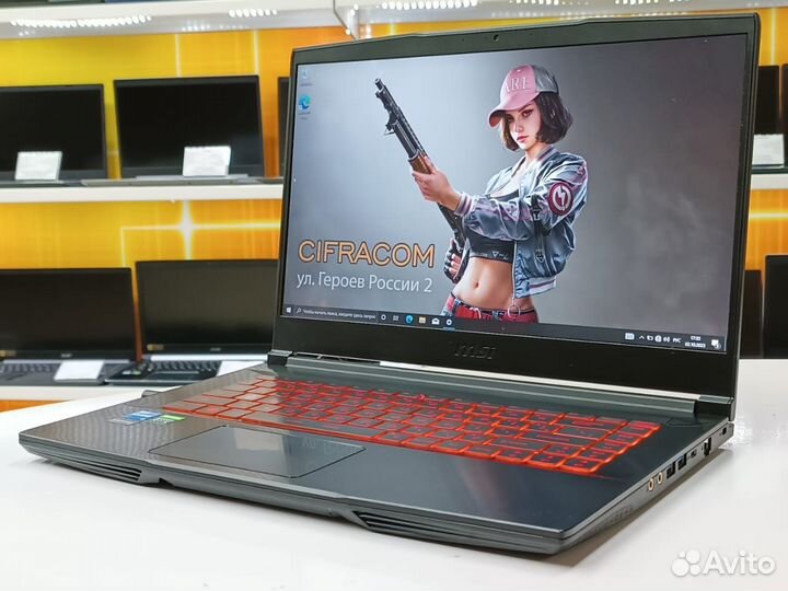 Игровой MSI 15.6