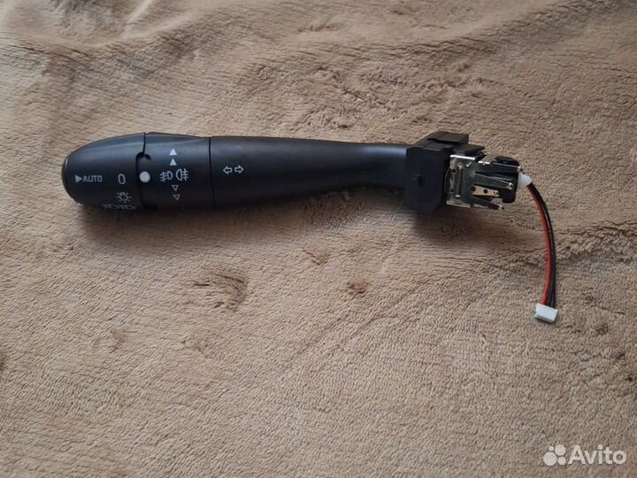 Peugeot 206 рулевой поворотник