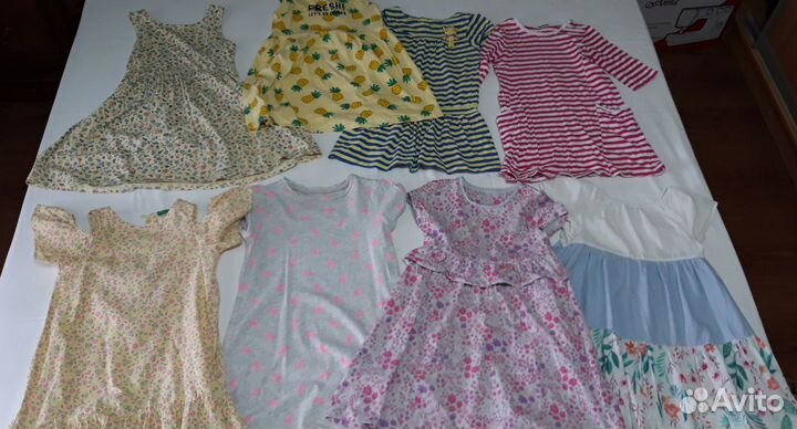 Летние платья, футболки, штаны,купальники, панамы