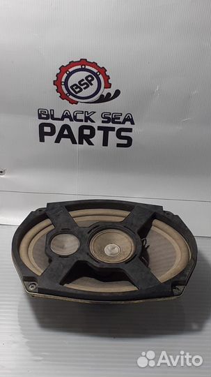 Динамик задний Ниссан Террано 2815758А00