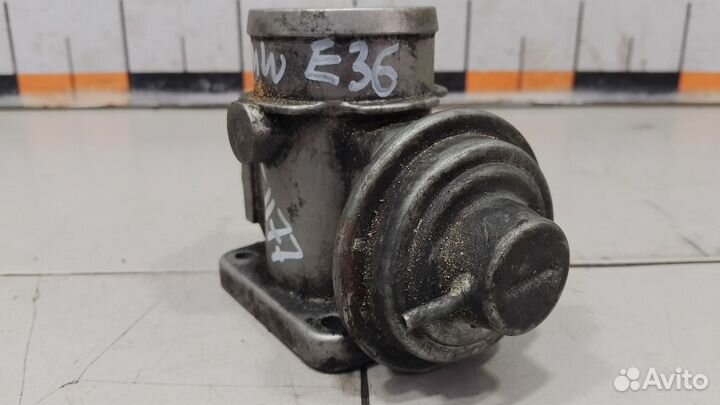 Клапан рециркуляции отработавших газов Opel Omega B