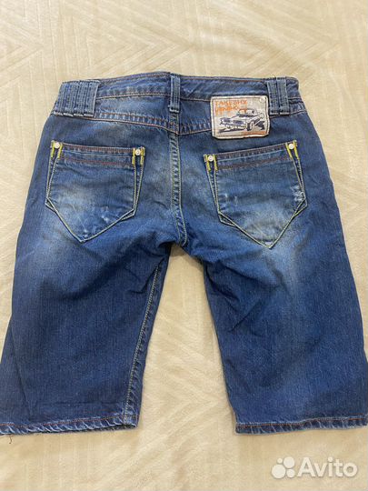 Джинсовые шорты
