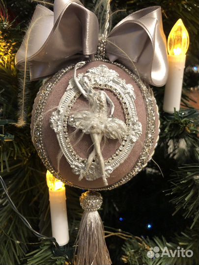 Елочные игрушки