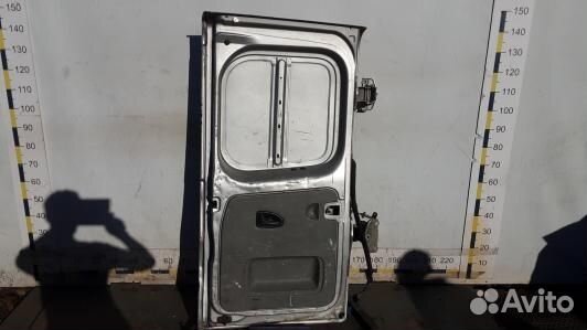 Дверь распашная левая opel vivaro (HDN19RA01)