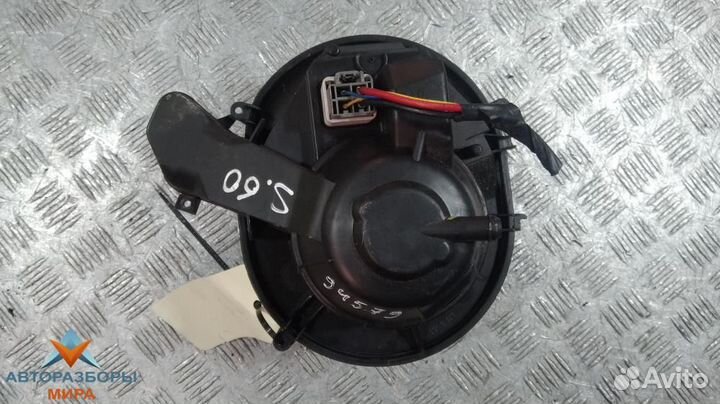 Моторчик печки Volvo S60 2004