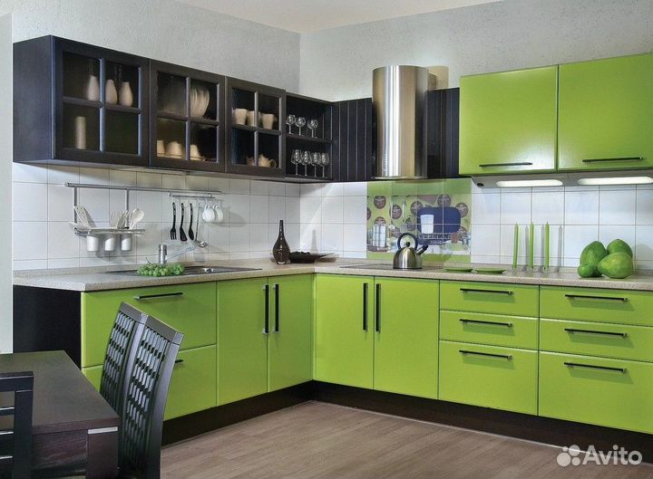 Кухонный гарнитур кухня зеленого цвета