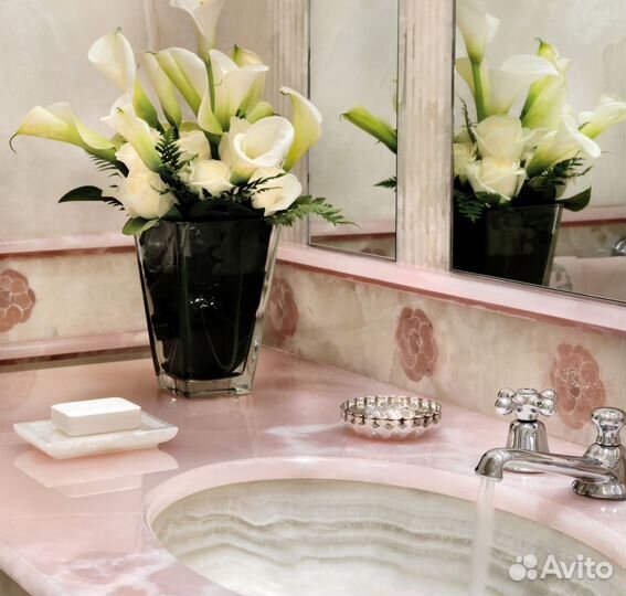 Каменная столешница. Декор на стену. Панно. Оникс