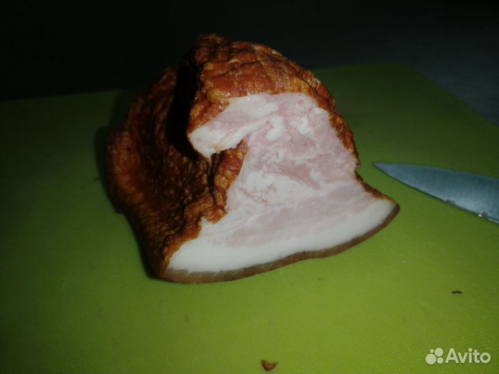 Мясо для животных (грудинка и уши свиные)