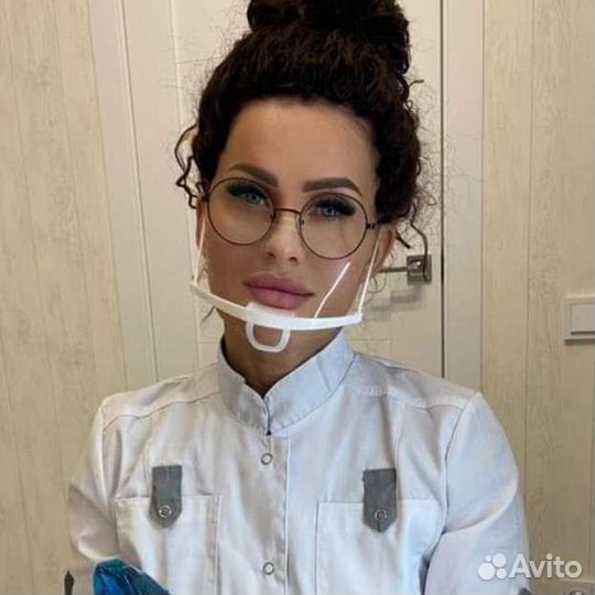 Мастер перманентного макияжа