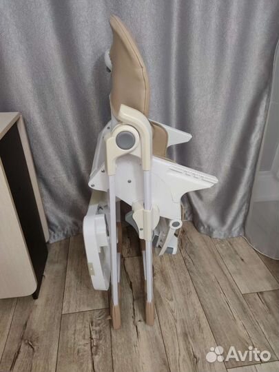 Стул для кормления corol