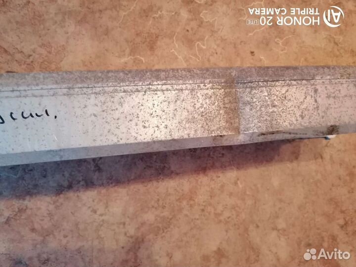 Усилитель заднего бампера Peugeot 5008