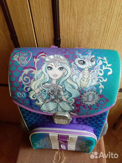 Школьный рюкзак