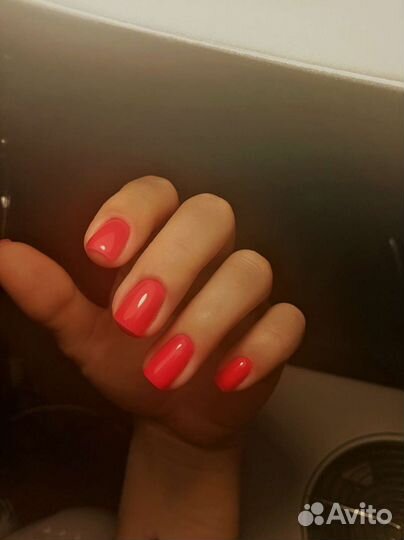 Маникюр и педикюр на дому