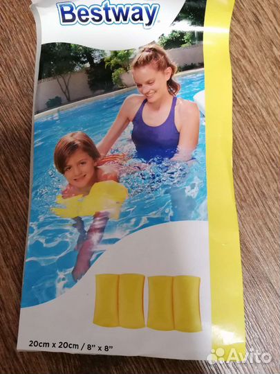 Нарукавники для плавания