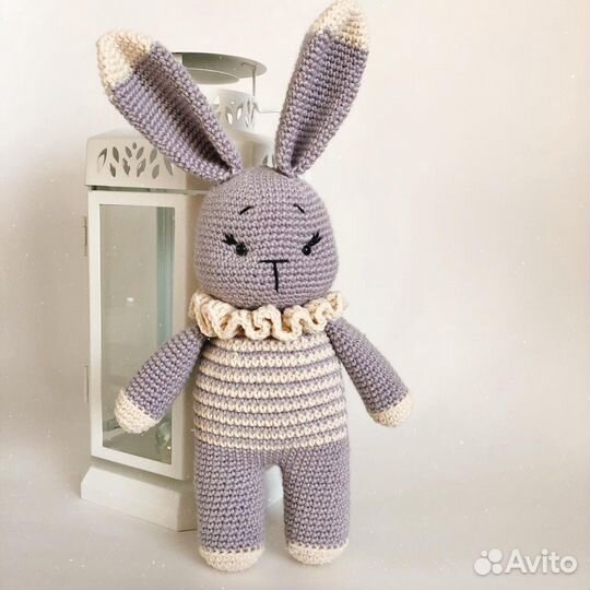 Вязаные игрушки в наличии и на заказ, зайчик