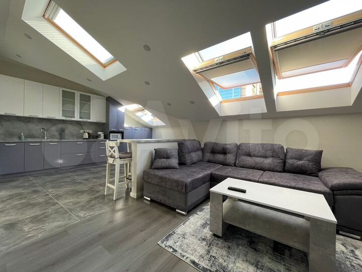 2-к. квартира, 52 м², 6/6 эт.