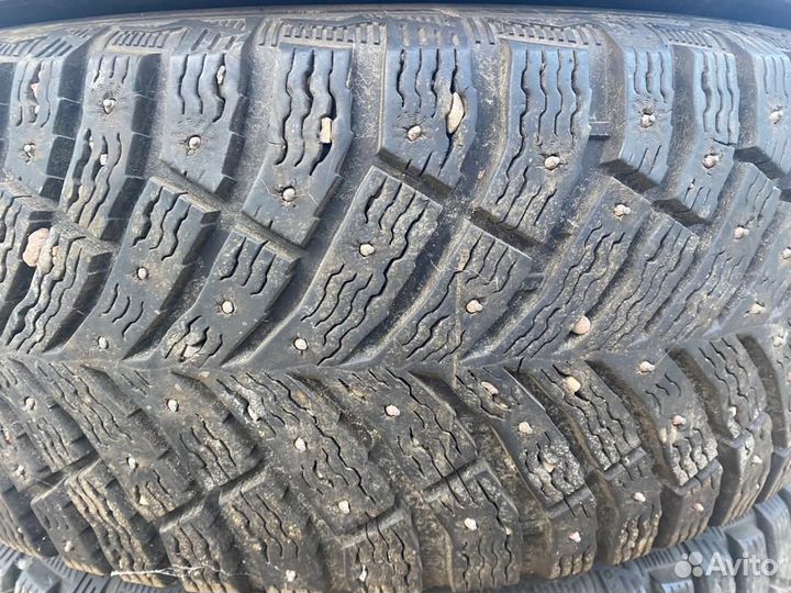 Michelin X-Ice North 4 205/55 R16