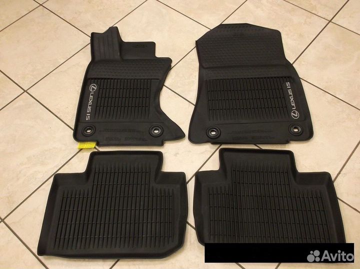 Коврики Lexus IS новие
