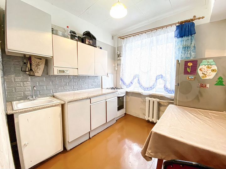 2-к. квартира, 41 м², 1/5 эт.