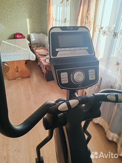 Эллиптический тренажер