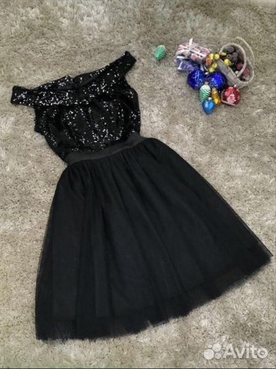 Платье новое