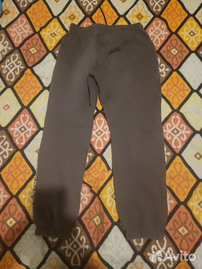 Спортивные штаны