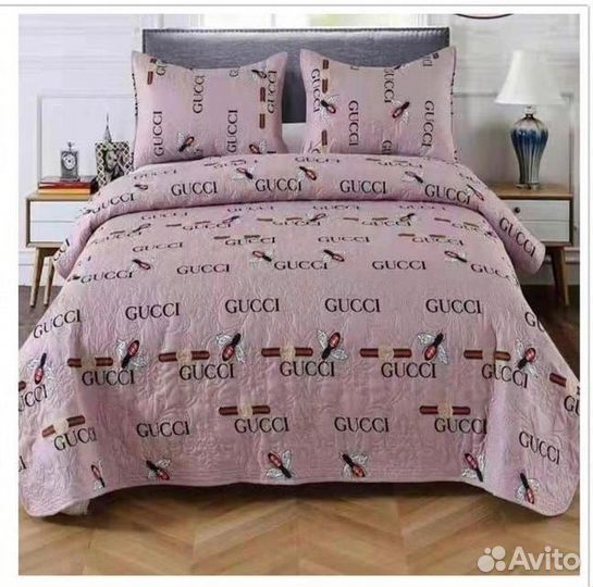 Покрывало с наволочками