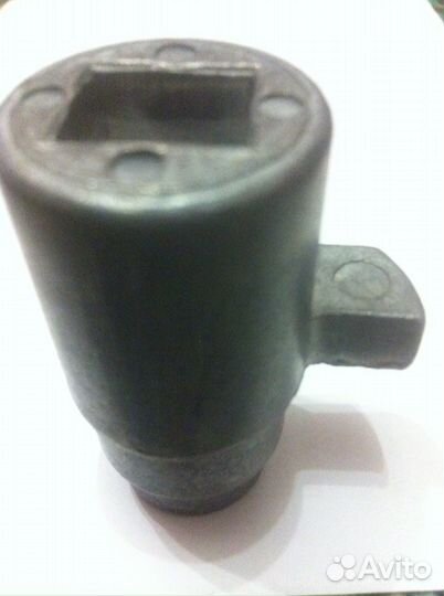 Втулка ремонтная подлокотника правая или леввая VW