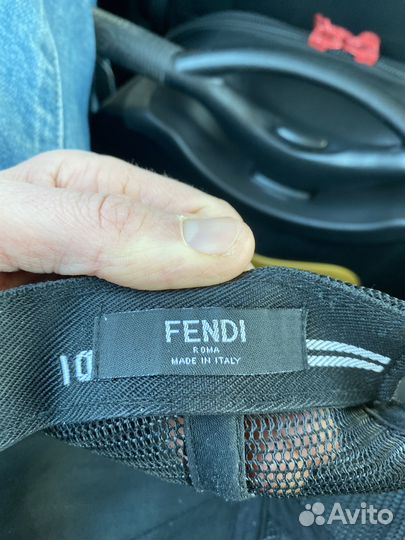 Бейсболка Fendi кожаный козырек