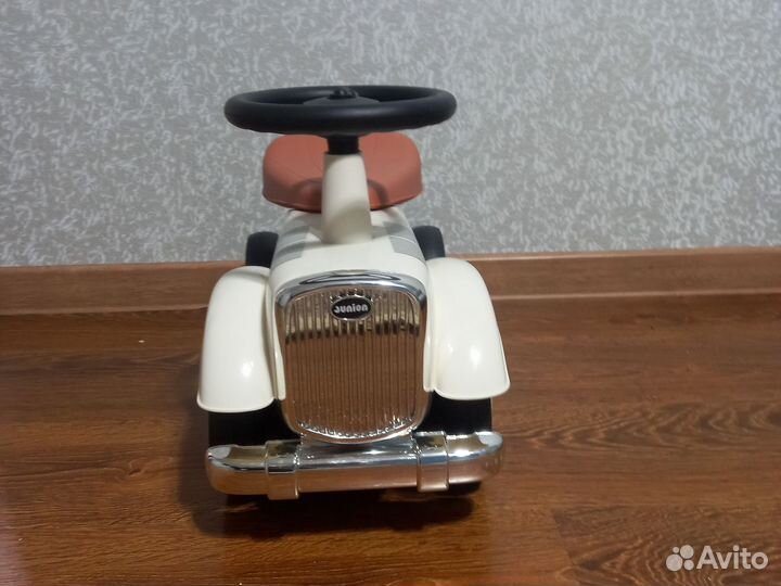 Машинка ретро, детская каталка