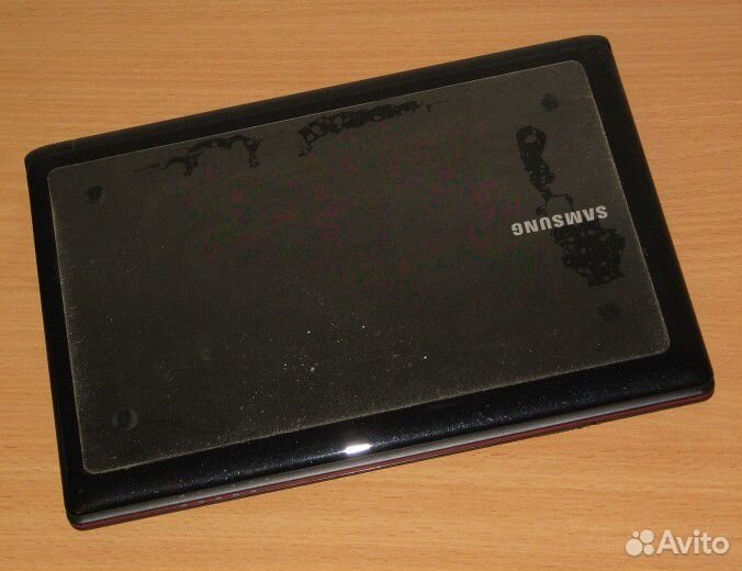 Нетбук Samsung N 150 intel Atom б / у