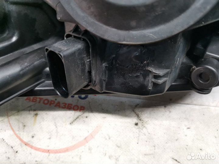 Фара галогеновая передняя правая Ford Kuga 1 2.0