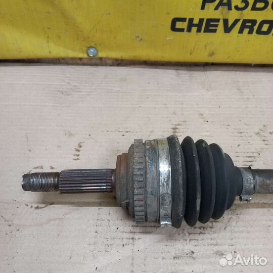 Привод левый МКПП Шевроле Авео Т250 1.4