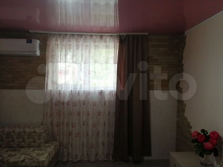 Комната 14 м² в 1-к., 1/2 эт.