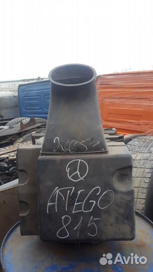 Корпус воздушного фильтра Mercedes Atego 815 ;1223