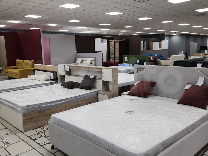 Помещение, 738 м²
