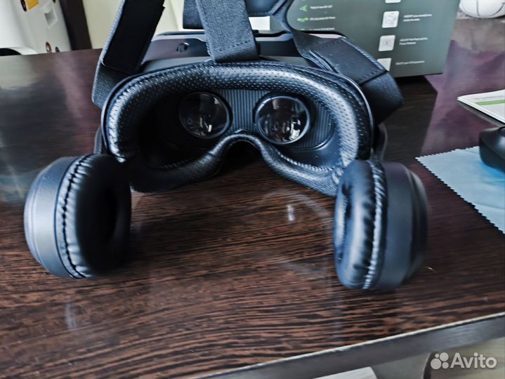 Vr очки для телефона с джойстиком