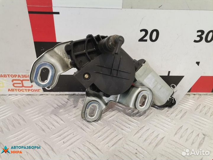 Моторчик заднего стеклоочистителя (дворника) Skoda