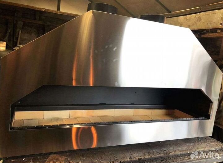 Мангал с огнестойким кирпичом и вытяжкой